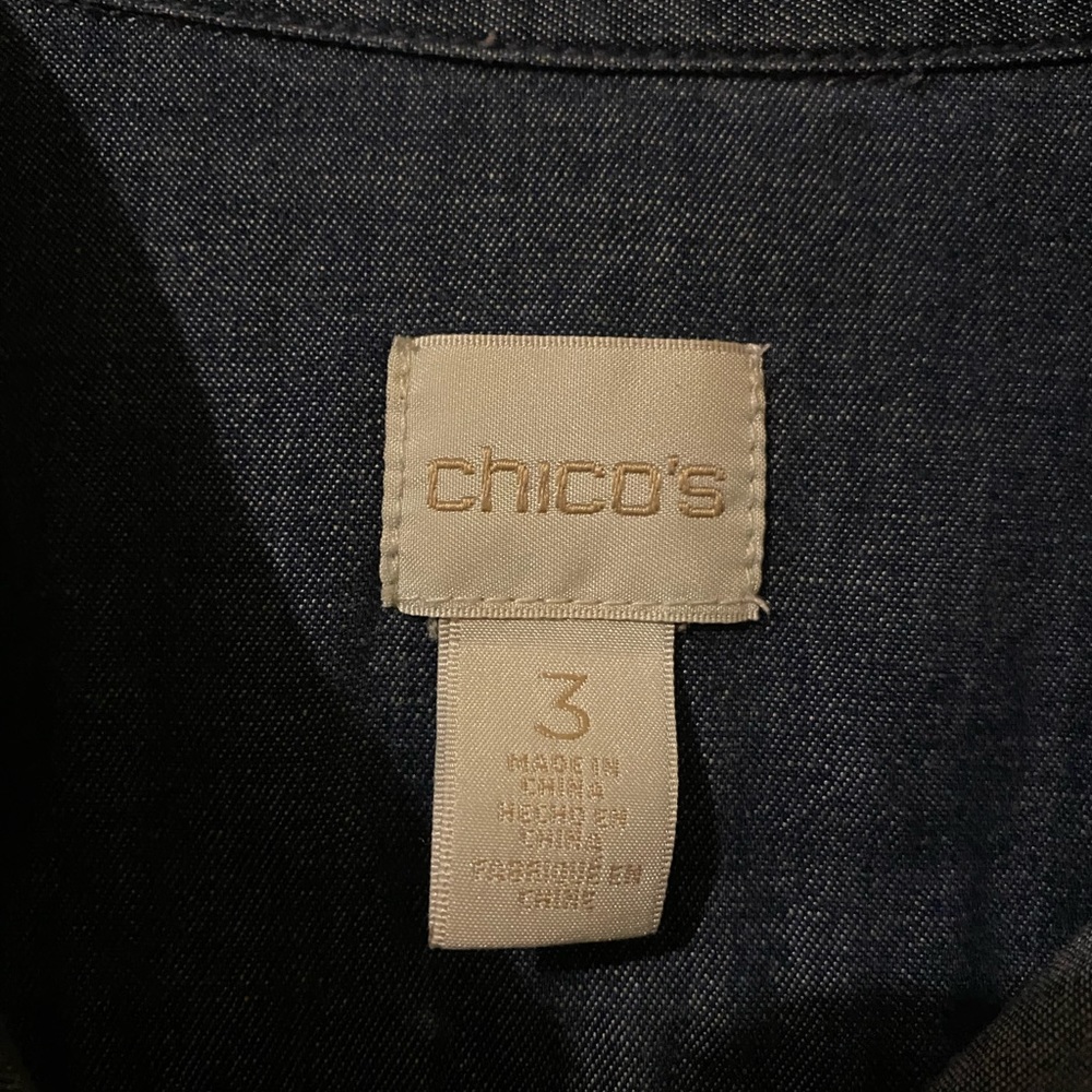 Chico’s Lightweight Dark Denim Shirt (Chicos sz 3)